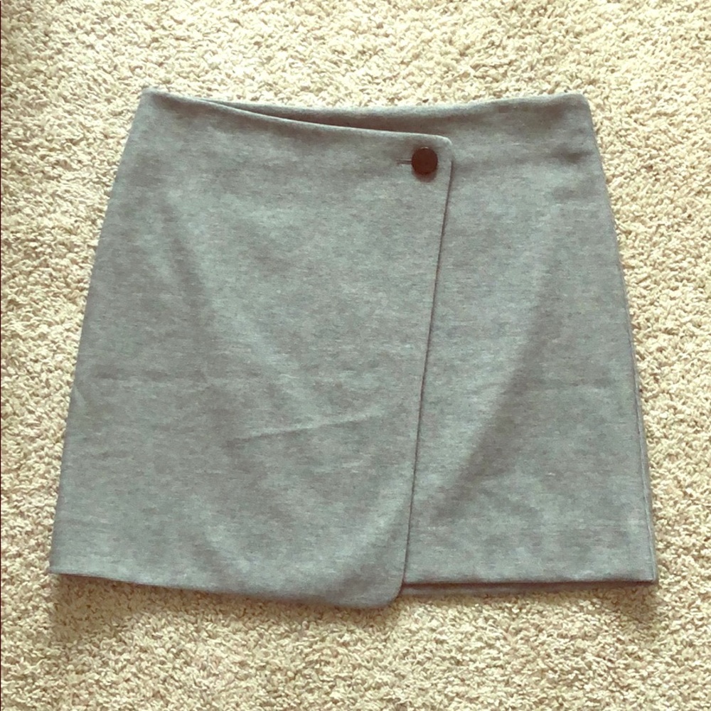 Gray skirt